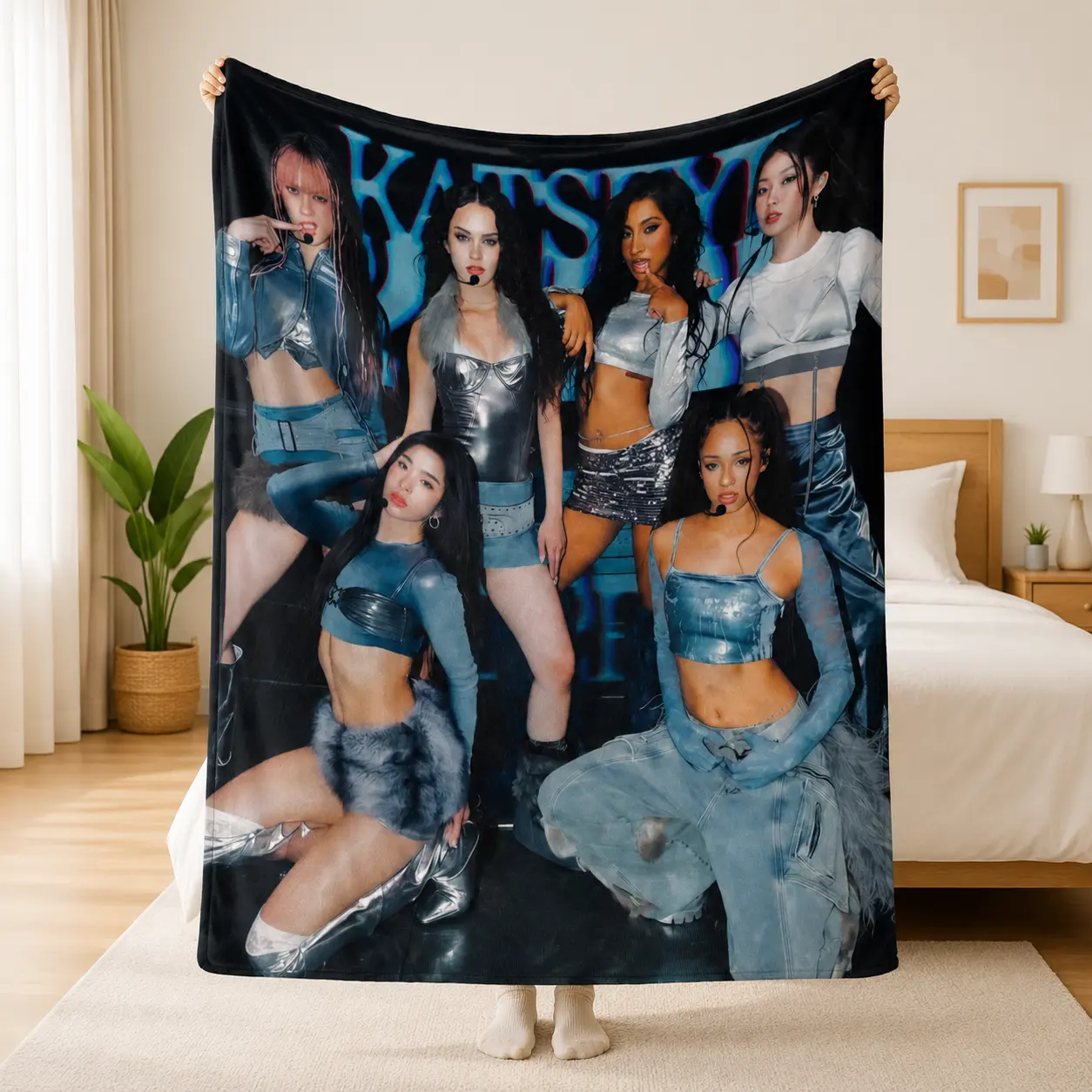 K-Pop Girl Group Fleece Blanket – Soft Flannel Throw, Stylish Idol Performance Print, Cozy Air-Conditioning Blanket for Bedroom or Living Room, Fans Gift