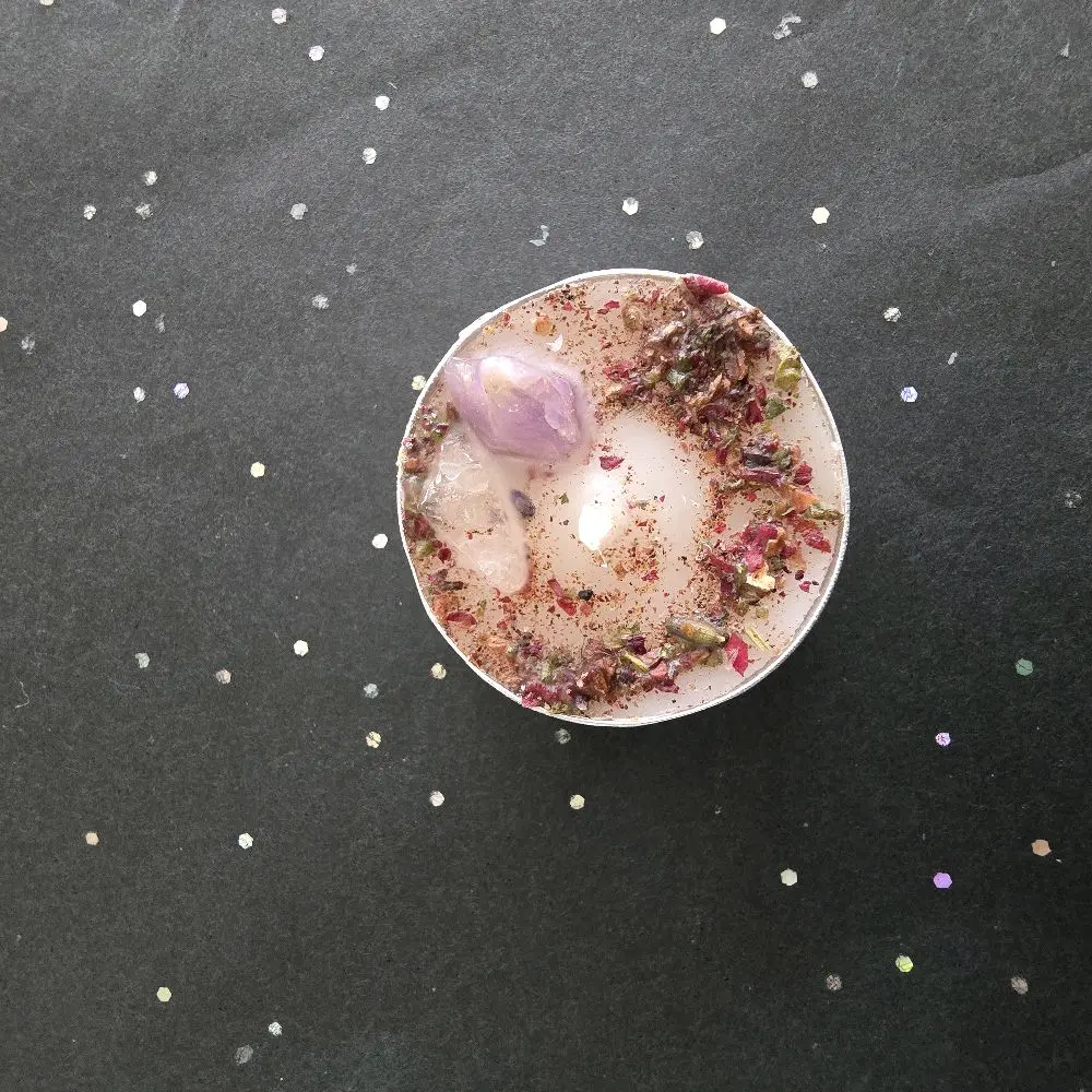 Obsessed AF Love Tea Light Candle | Attraction & Devotion Ritual | Dressed Spell Candle with Herbs & Crystals | Rose Quartz Amethyst Love Spell | Manifest Love Fast