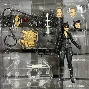 Ko Catwoman Action Figure Selina Kyle Revoltech Amazing Yamaguchi Anime Collection Model Toys Gitf