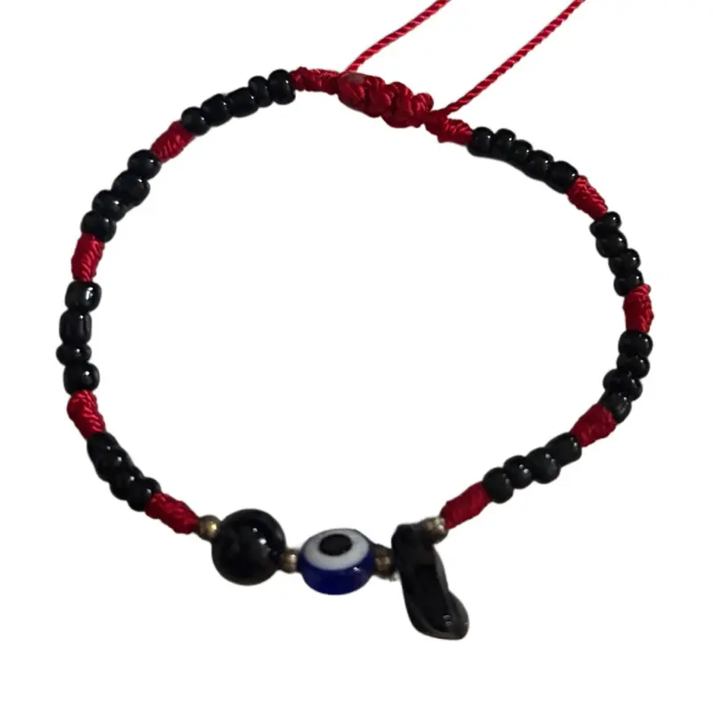Chamán Protection Bracelet with Red & Black Beads Evil Eye Charm