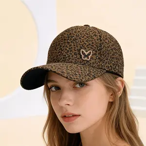 Women'S Spring/Summer Baseball Cap Leopard Print Sequins Rhinestone Butterfly Pattern Sunshade Breathable Adjustable Head Circumference Fashion Duck Tongue Cap