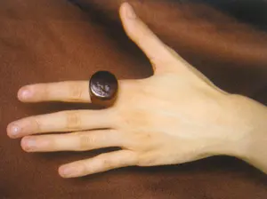 LALIQUE RING, BROWN