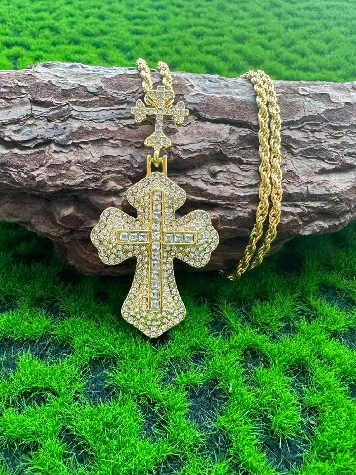 Vintage Viking Patchwork Cross Pendant Necklace, Fashion Punk Style, Unisex Iron Jewelry, Party Accessory, Gift for All Occasions