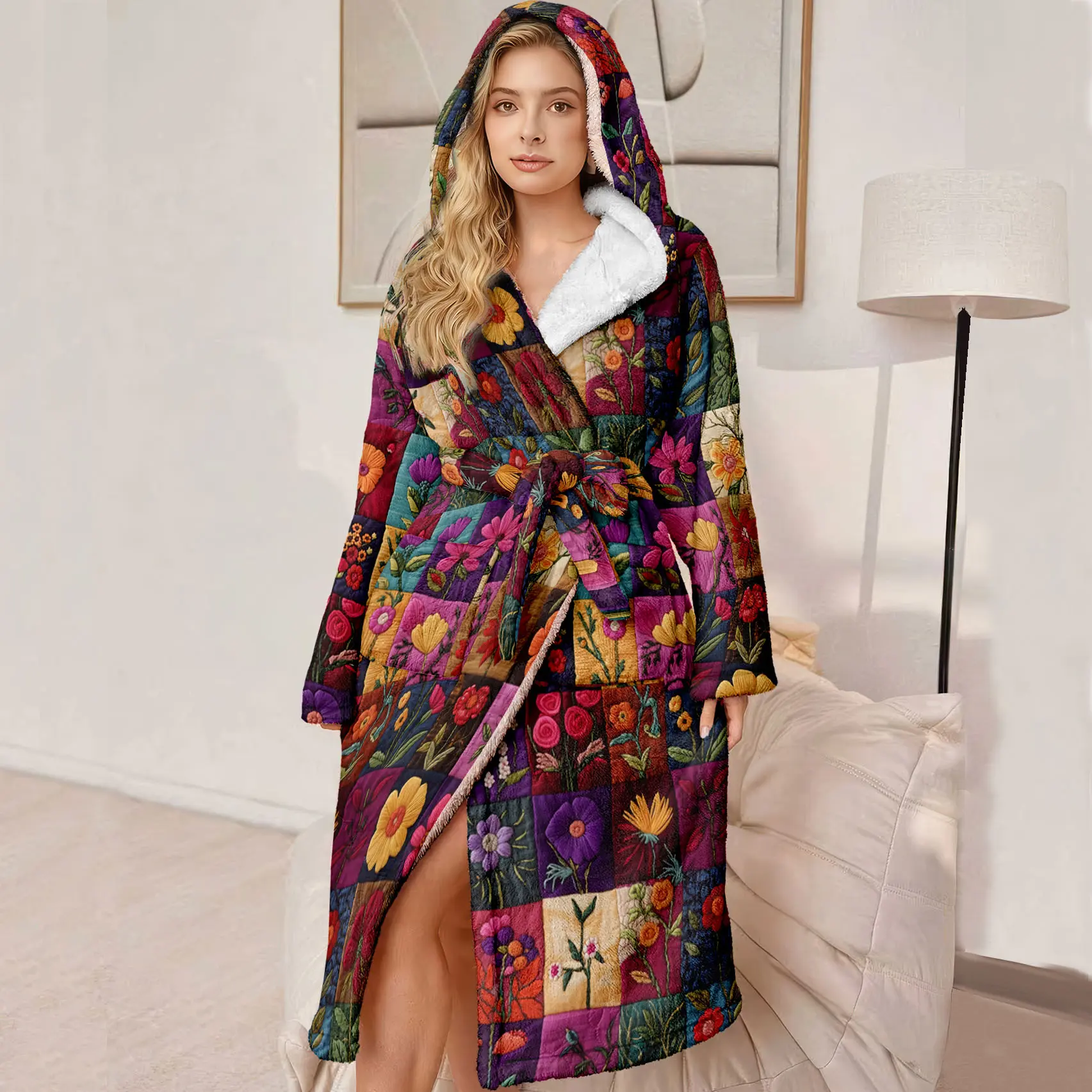 Plus Size Hooded Bathrobe for Women, Soft Plush Floral Pattern, Luxury Ladies' Robe, Perfect Gift for Mother and Wife