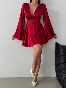 Sexy V Neck Bodycon Dress, Long Sleeve Backless Party Dress, Slim Fit Short Skirt for Women, Perfect for Bar, Club, Vacation