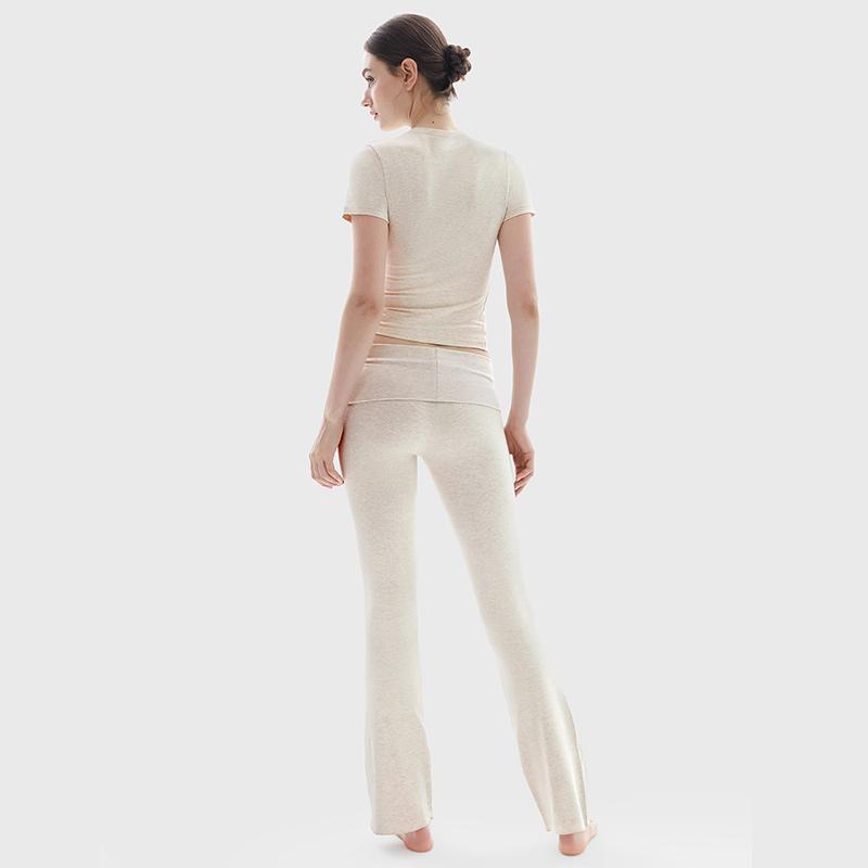 PUMIEY Women's Lounge Sets Minimalist Chic Short Sleeve Tops & Fold-Over Flare Pants All Seasons Pajama Set Sleepshirt Plain Pink Loungewear Nightwear Homewear Basic Jet Black 2 Piece Sets Comfort Sweat Set Fall Sets