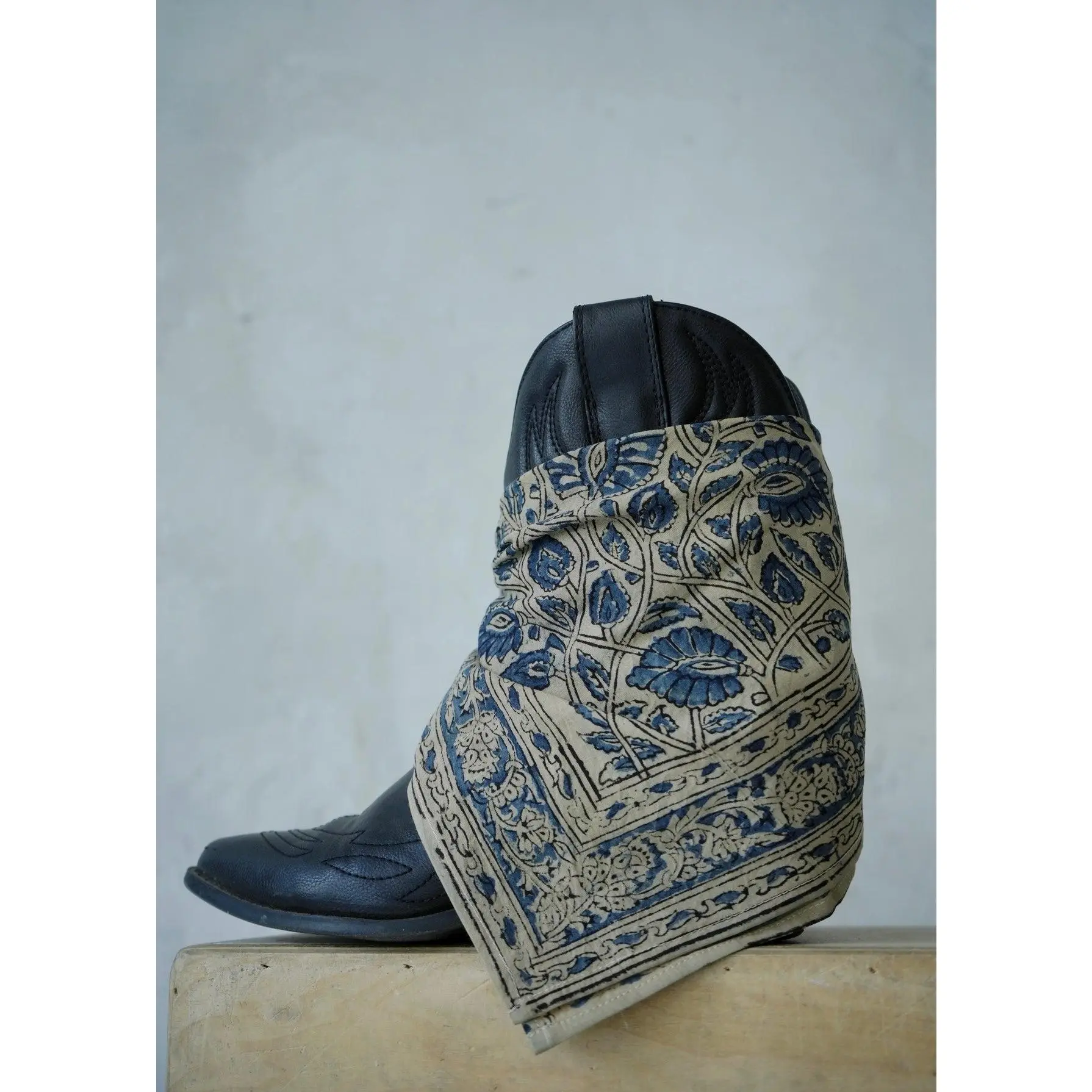 Indigo Bundles - Kalamkari Cotton Bandana