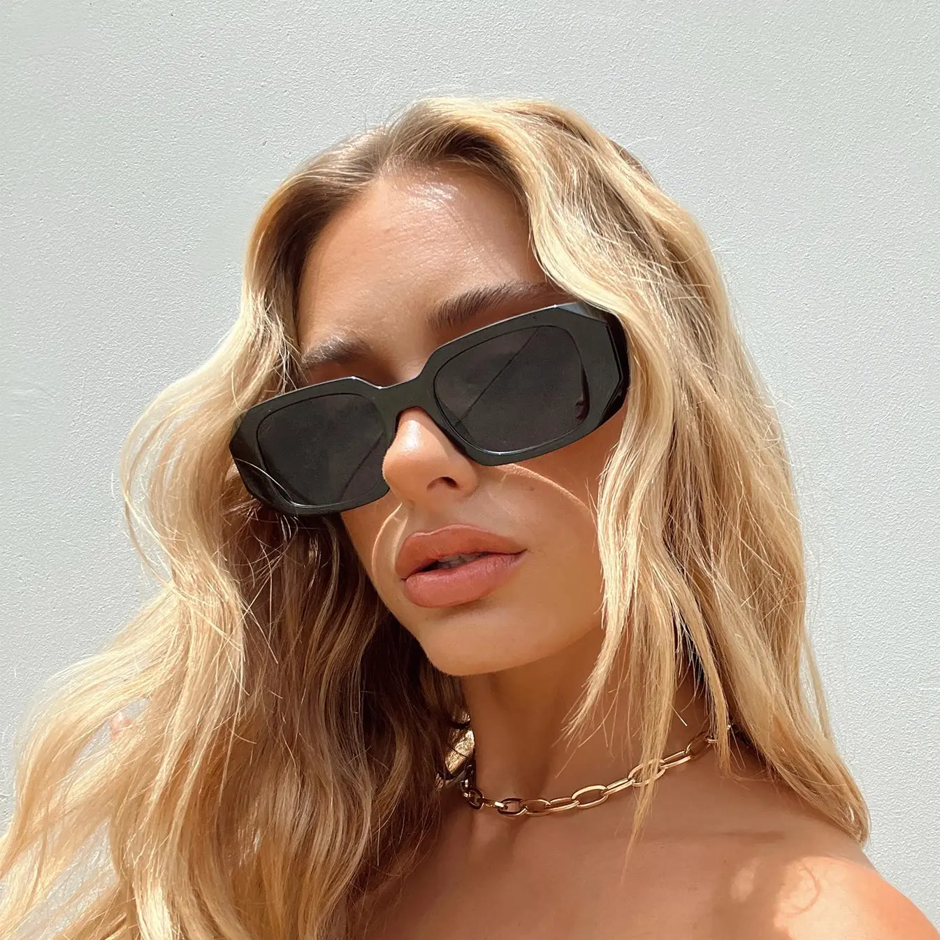 GABRYSIA SUNGLASSES BLACK