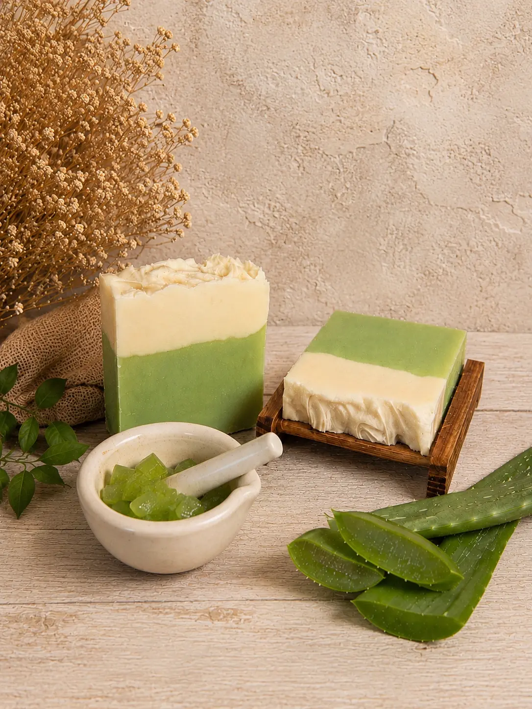 Aloe Vera Bath Soap, 3.5oz Natural Body Cleanser for Daily Bath & Shower Use