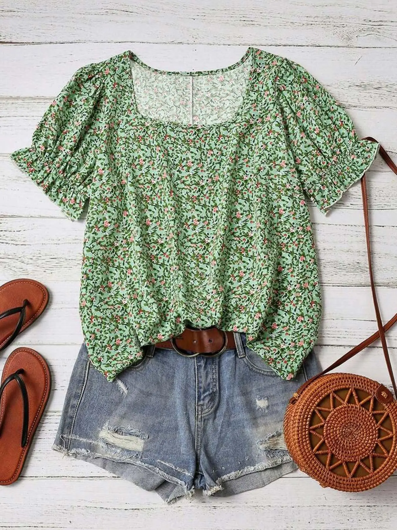 Plus Size Women's Ditsy Floral Boho Bubble Sleeve Breathable Top, Loose Fit Square Neck Blouse Shirt, Casual Summer, Beach Vacation, Daily Commute