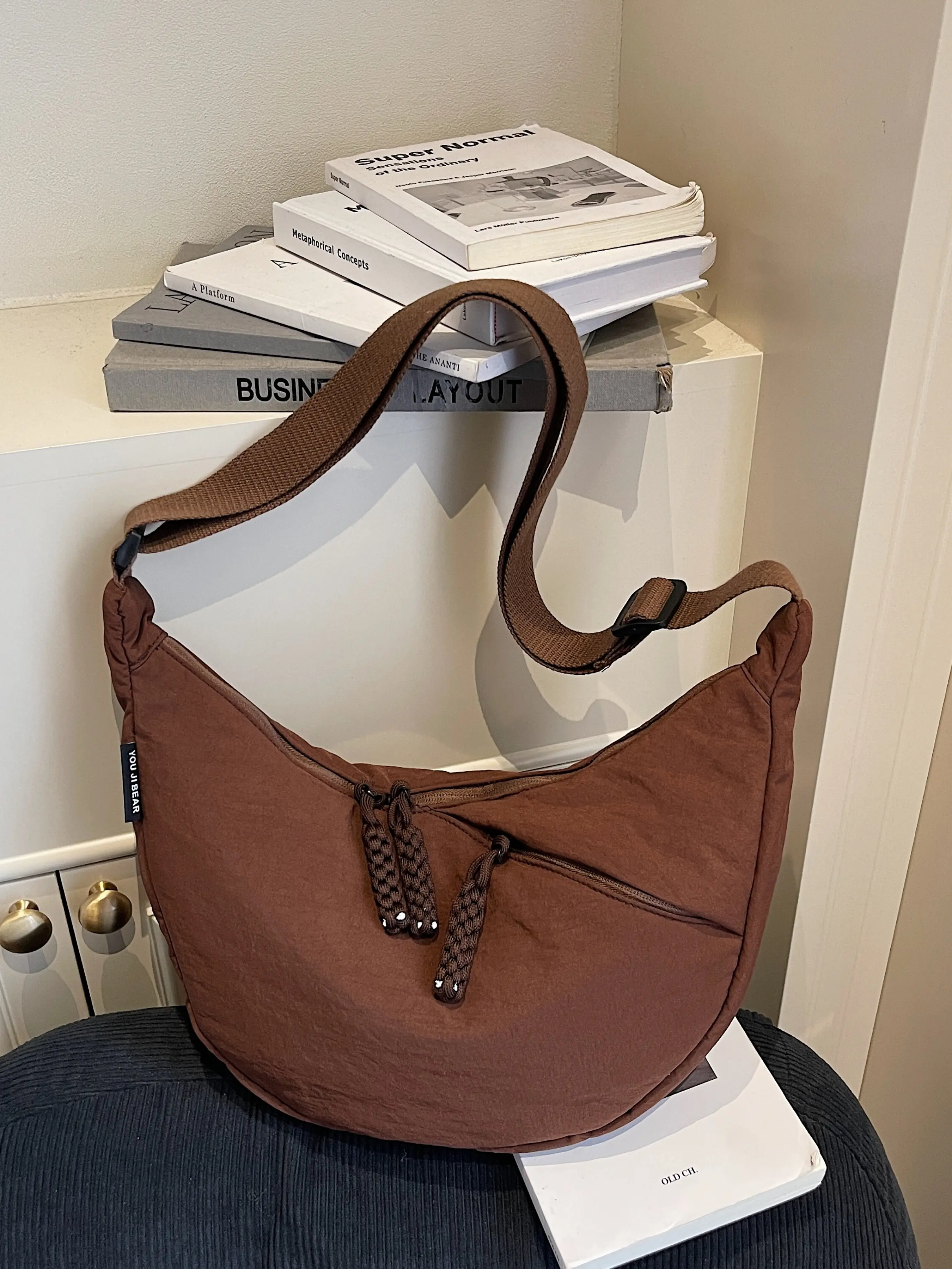 Women's Lightweight Dumpling Bag, Versatile Casual Crossbody Bag, Fashion Commuter Shoulder Bag, Suitable for Daily Use, Casual Trendy Purse