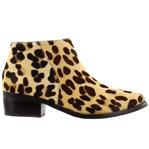 Matisse Womens Billie Leopard Round Toe Zippered Casual Boots Ankle Low Heel 1-2" - Beige