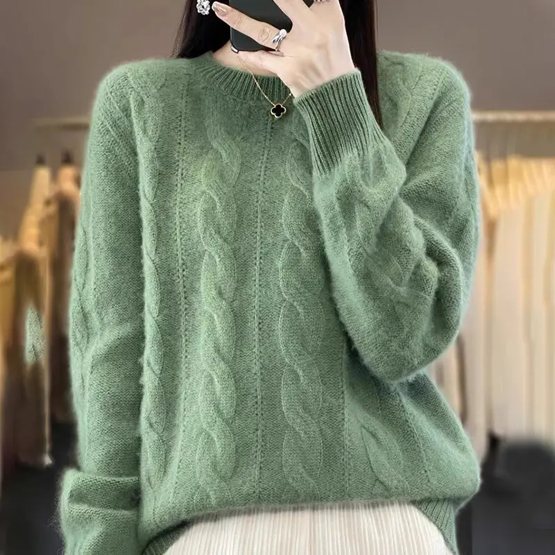 Round neck pullover turquoise green