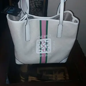 nine west delaine 2 in 1 tote