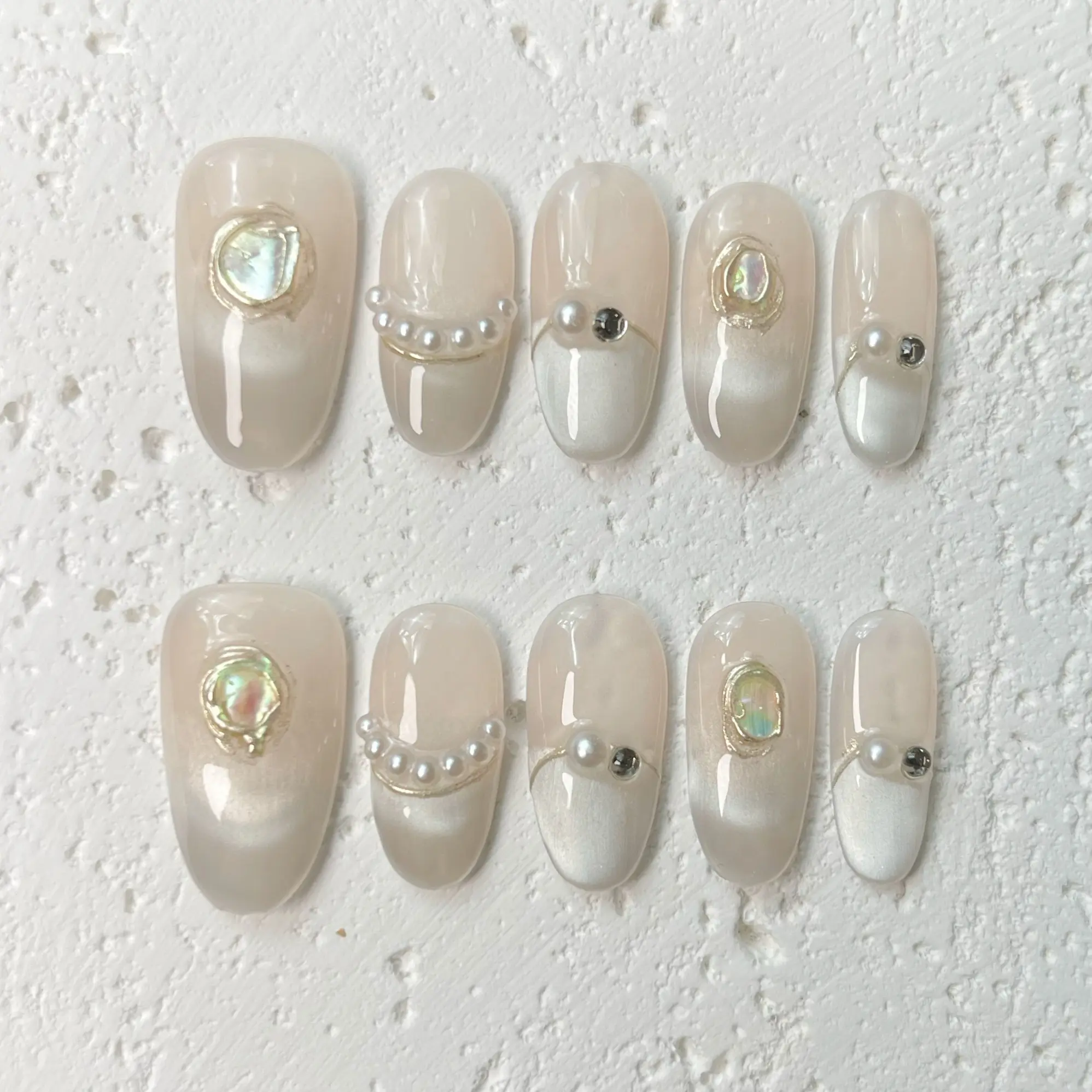 [Moon Pearl] Medium Oval Handmade Press on Nails, Fake Nails with Nail tool kit with Jelly Stickers, Reusable, Durable