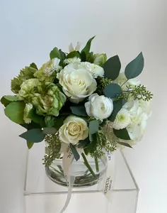 Victoria centerpiece flower arrangement in white