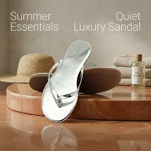 rosyclo Women's Glossy Flip Flops | Chic Slide Sandals | Lightweight Mirror Finish Summer Beach Slides | Comfortable Casual Flat Sandals for Vacation