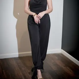 NVME Danielle Genie Bow Pants - Elegant Black High-Waisted Trousers with Bow Detail for Women