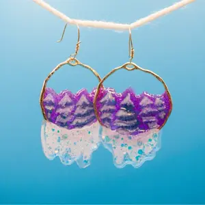Hammered Metal Resin Forest with Icicles Rustic Winter Charm for Home Garden Decor Unisex Sturdy Durable Unique Design