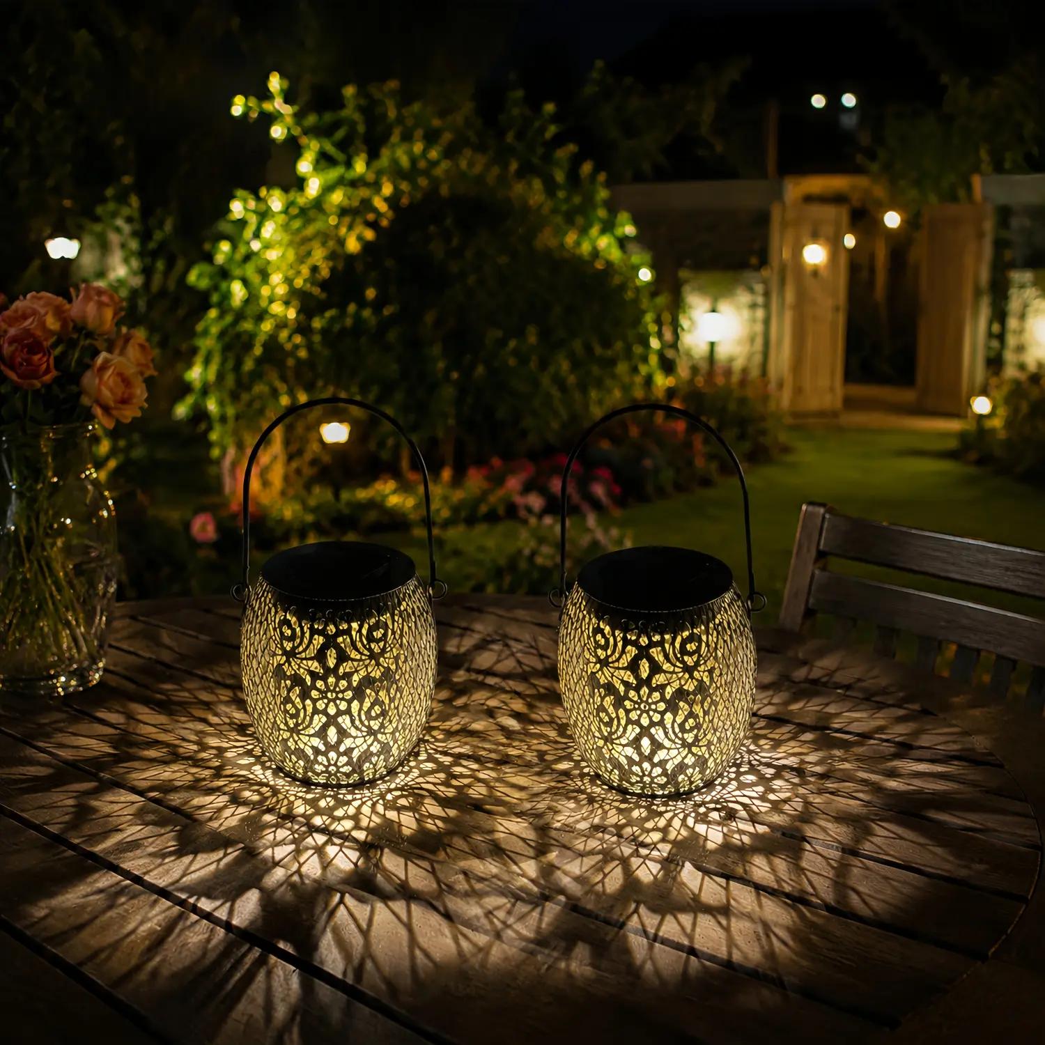 2pack,Solar powered outdoor waterproof hanging pendant light, outdoor garden decorative light, courtyard porch balcony backyard hanging peony flower shaped iron hollow projection decorative light，Christmas and Halloween holiday decorative lights