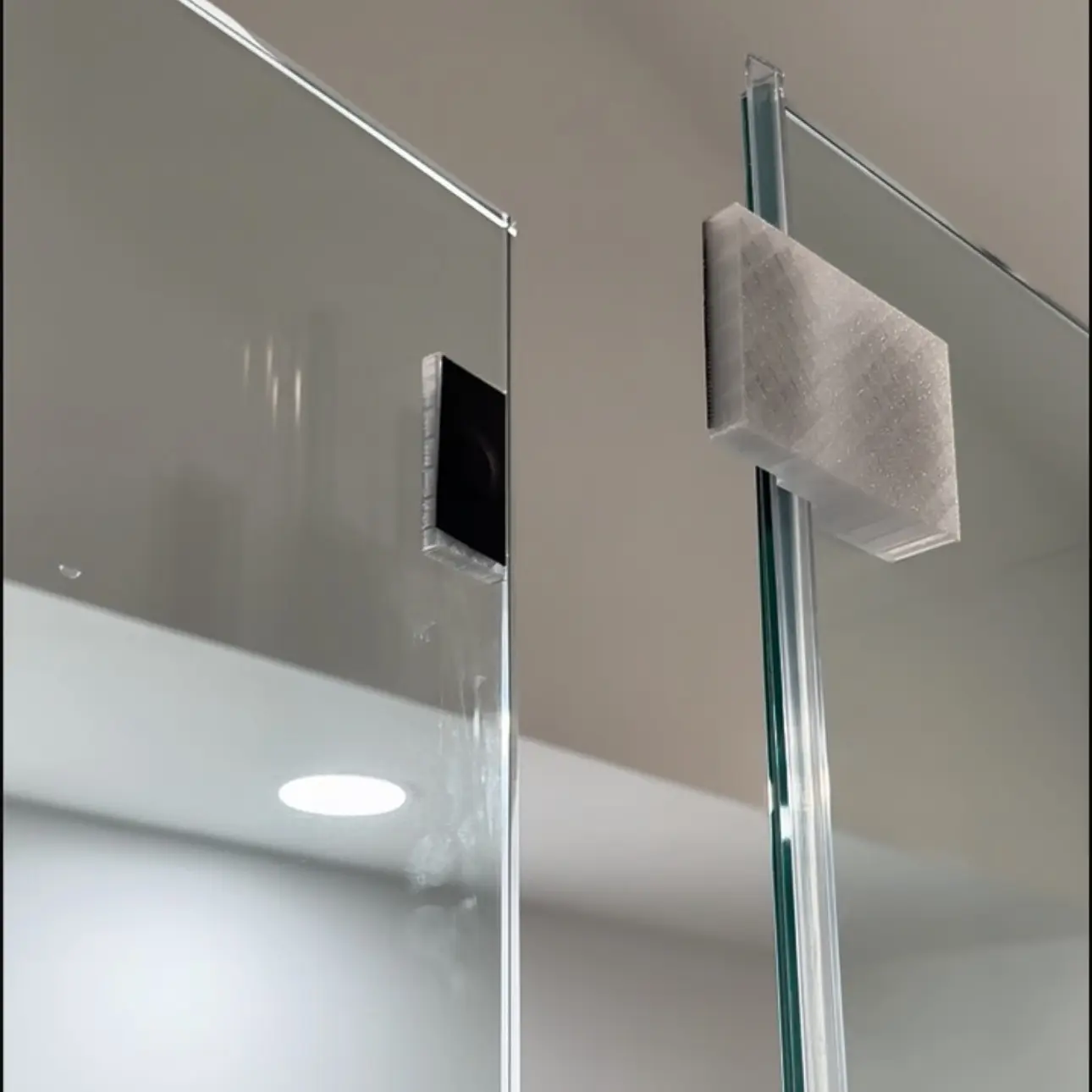 Magnetic Shower Door Closure Bracket – Custom Frameless Glass Door Magnetic Catch Kit