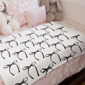 Minimalist Bow-Patterned Cozy Plush Fleece Blanket, Coquette Blankets, Warm Throw for Home Office Travel Camping, Decoration for Bed Sofa Living Room
