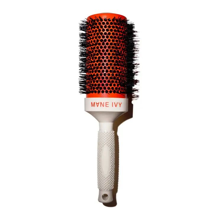 Hard to Miss ceramic 2.5in round brush
