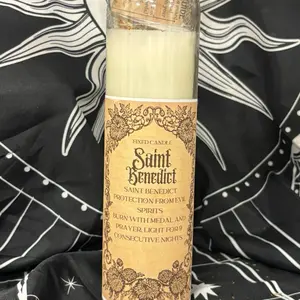 Saint Benedict Fixed 7 Day Candle for Protection from Evil Spirits Burn with Medal and Prayer Light for 9 Consecutive Nights