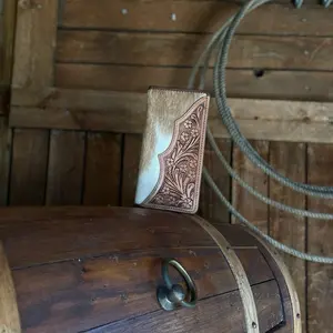 Cowhide Long Wallet with Lots of Storage Compartment - Leather wallet