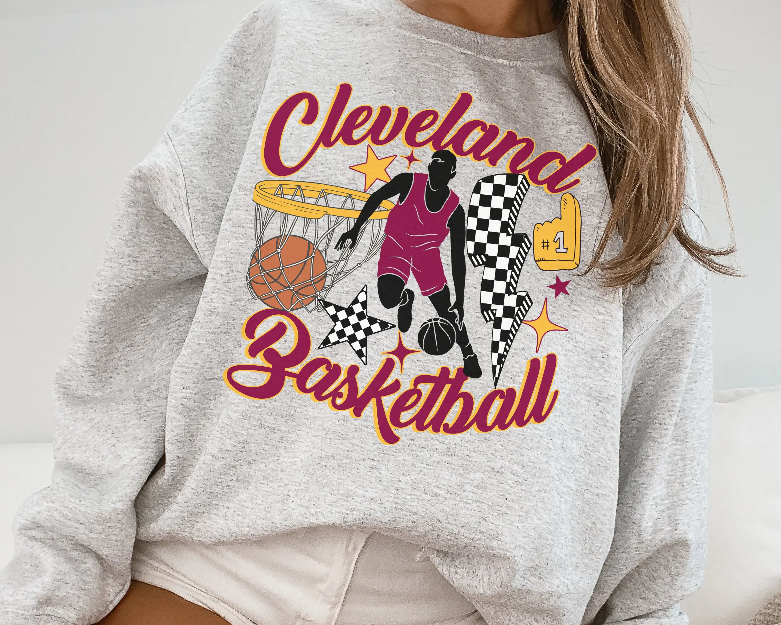 Retro Groovy Cleveland Cavalier Crewneck Sweatshirt T-shirt Vintage Cleveland Basketball Shirt Cavaliers T-shirt Cleveland Game Day