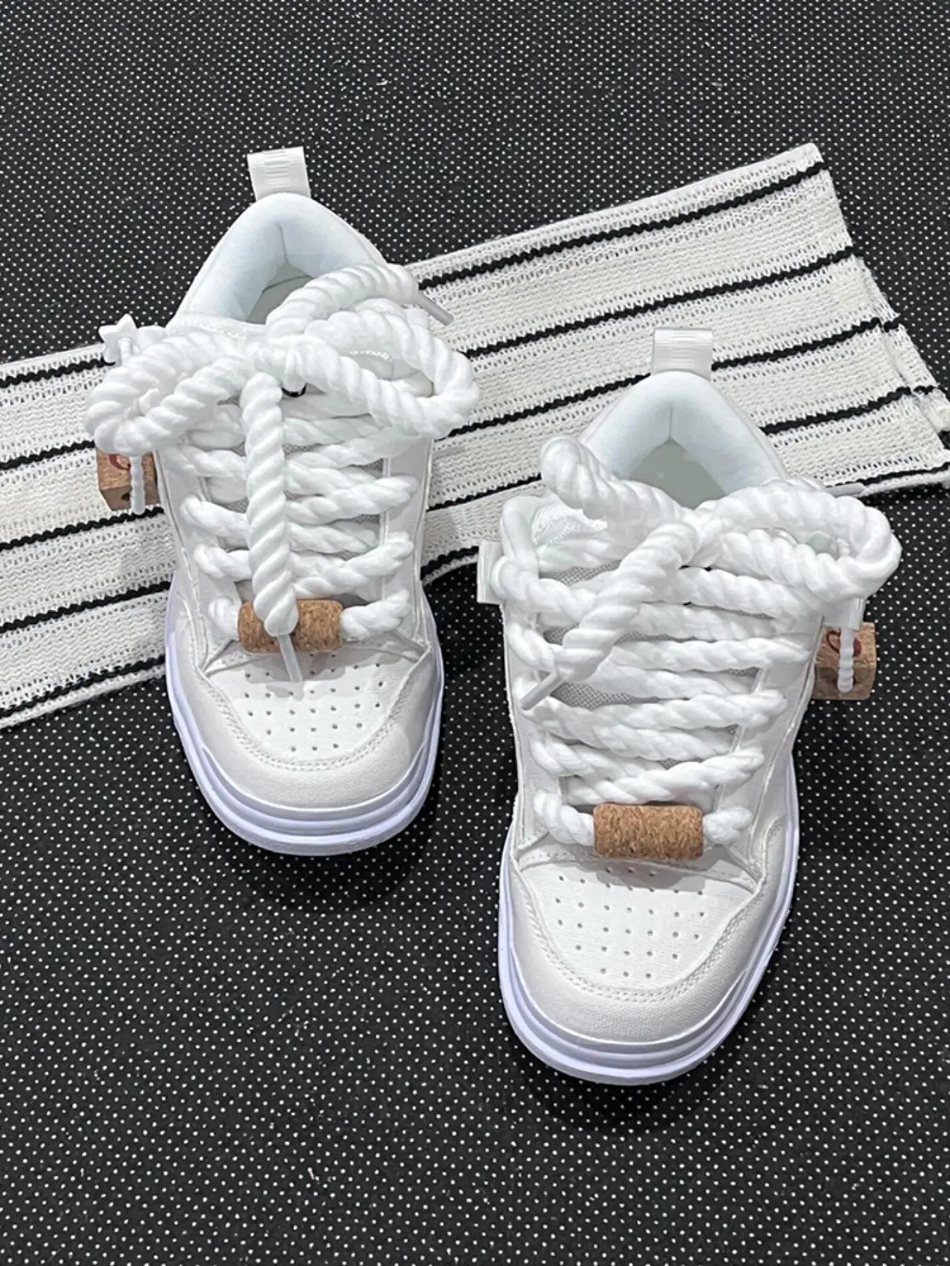 Men's Canvas Shoes, Outdoor Street Trendy Classics Sneakers, Unisex Lace-Up Casual Athletic Walking Training Sports Shoes, Anti-Slip Wear-Resistant, All Seasons, Trainer, Streetwear Footwear, Casual Lifestyle Footwear, Trendy Trainers, Sporty Casual Shoes