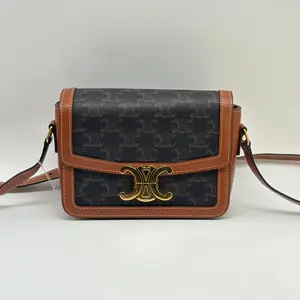 Pre-owned Celine leather Crossbody Bags Teen Triomphe Canvas Shoulder Bag CE CANVAS