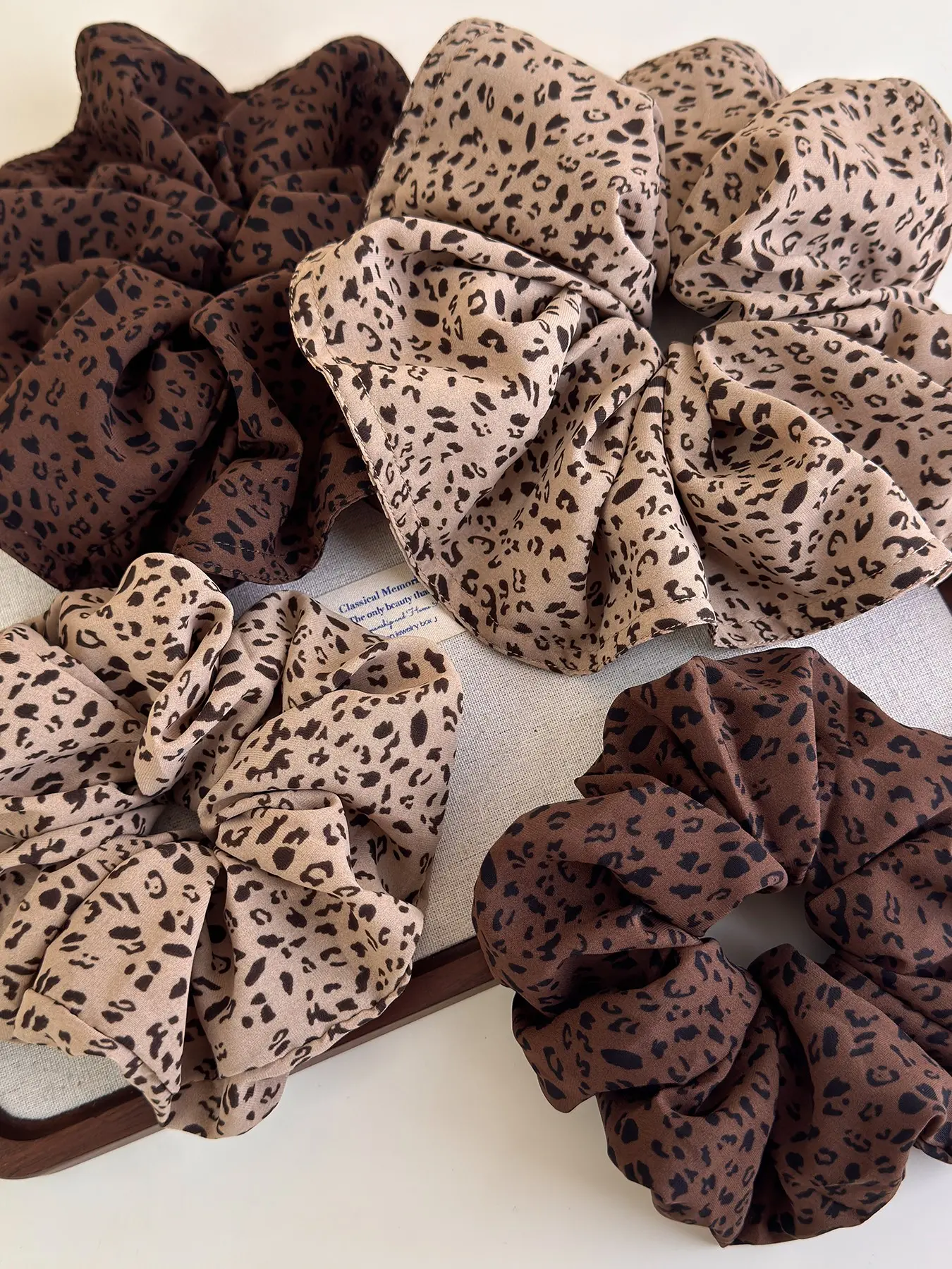 1pcs Women's Leopard Print Hair Tie, Y2K Style High-Quality Elastic Ponytail Holder, Fashionable & Durable Design for Daily Use, Leopard Pattern