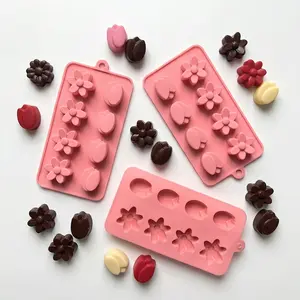 3pcs Flower Shape Chocolate Cake Silicone Molds, DIY Candy Pudding Dessert Baking Tray, 8 Cavity Ice Cube Trays