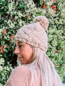 ON SALE - Pompom Knitted Beanie