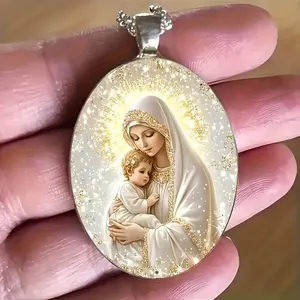 1pc Elegant  Oval Glass Pendant Necklace - Vintage Religious Jewelry with White -plated Chain, Exquisite Glass Craftsmanship and Alloy Frame, the Perfect Gift for Mother's Day, Easter, Thanksgiving and Year-round Spiritual Accessories