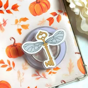 Flying Key Phone Grip, MagSafe Pop Socket, Kindle Holder, Wizard Magic Aesthetic Grip, Fantasy Book Lover Gift, Cute Winged Key Phone Stand