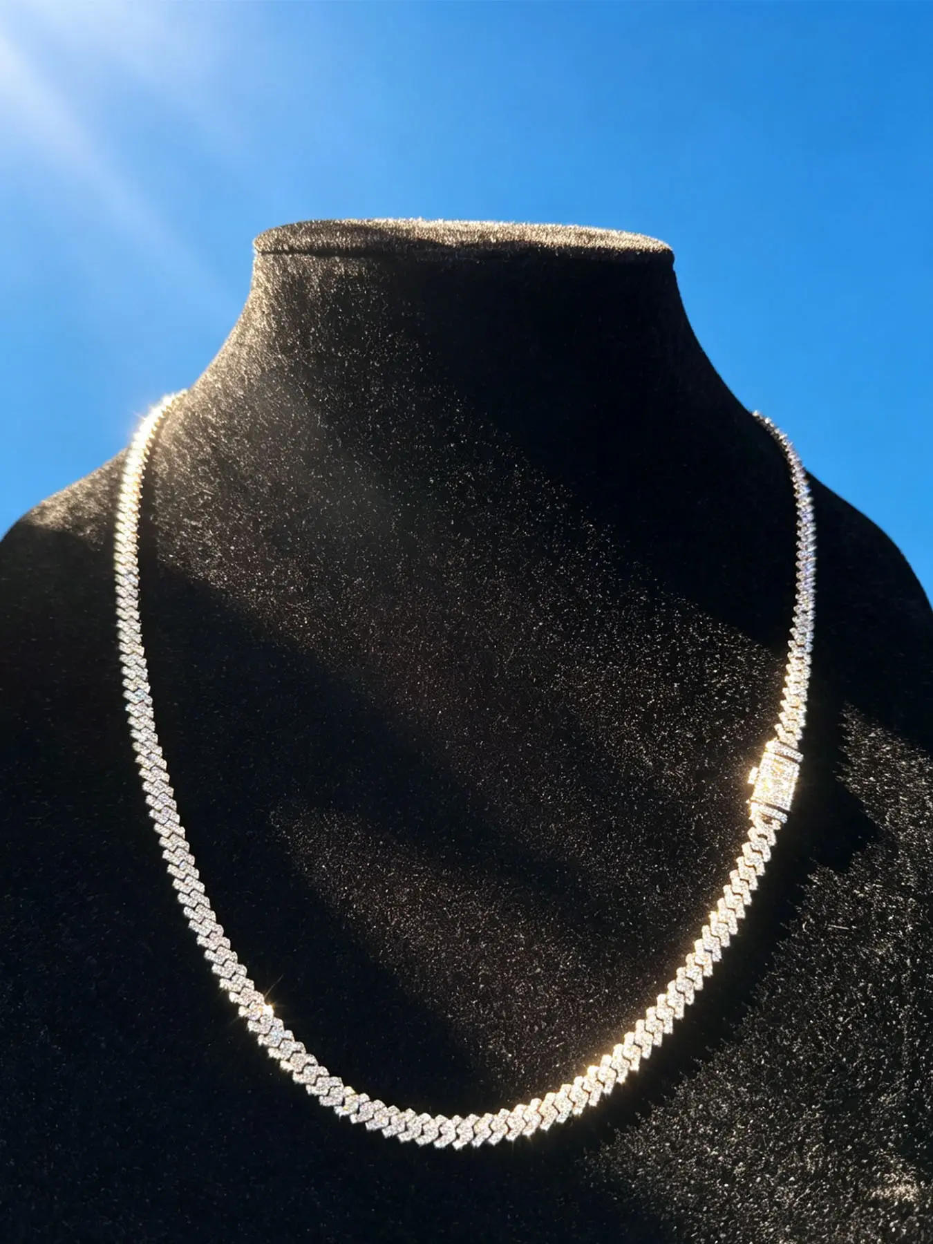 hip-hop style 14mm ice diamond icy Cuban chain, Cuban rope chain, street hip-hop culture accessory, hip-hop jewelry, Streetwear Statement Jewelry, suitable for parties, Halloween, anniversary gifts