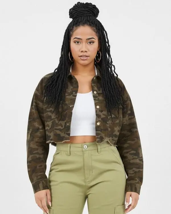 Women's Army Green Camouflage Cropped Cotton Jacket - Vintage, Boho Casual Streetwear Coat with Pockets, Buttons, Zigzag Cut, Oversize Fit (Size Down Option), Breathable, Comfortable, Hip Design, Perfect for Bottom Pairings (Denim, Cargos)