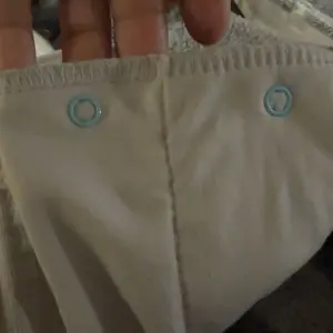 [Easter DIY Gifts]200 set claw Button Kit,9.5mm Snap Fasteners Kit with Pliers-Suitable for fabrics with a thickness of 1-3 cm,Metal Snaps Kit with Tool,Five Claw Buckle Tool Set,seam-free nail button,hand press snap button,tool snap button,fastener plier