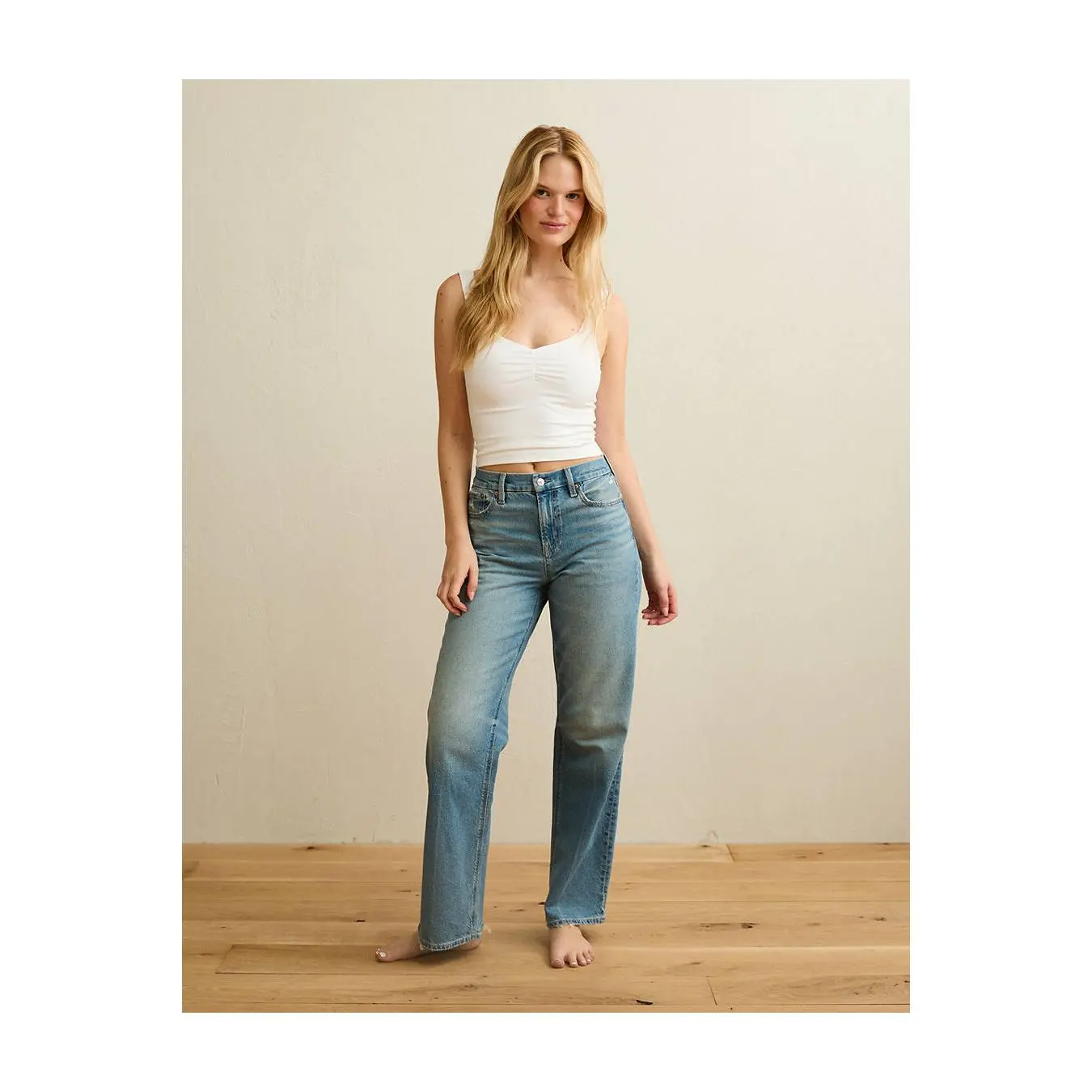 AE Curvy High-Waisted Stovepipe Jean