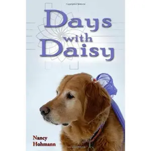 USED Book - Days With Daisy by Nancy Hohmann (Paperback) - english