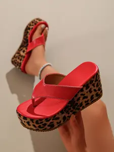 Women's Leopard Print Sandals, Flip Flops, Round Toe Wedge Heel, Casual Outdoor Fashion, Versatile High-Heeled Slippers, Stylish Comfortable Summer Shoes