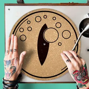 Eye Turntable Slipmat - Audiophile-Grade Cork | Quetzal Studio