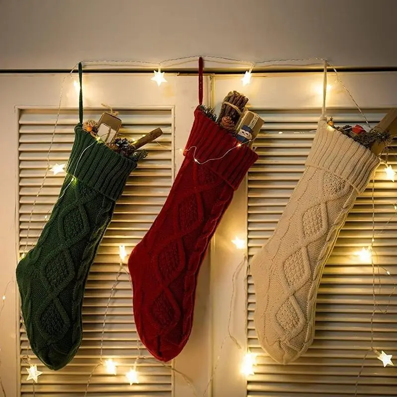 Christmas Stockings, 1/2/3/4 Pack 18 Inches Cable Knitted Large Size Stocking Gifts & Decorations for Family Holiday Xmas PartyGift Christmas Stockings, 1/2/3/4 Pack 18 Inches Cable Knitted Large Size Stocking Gifts & Decorations for Family Holiday Xmas PartyGift