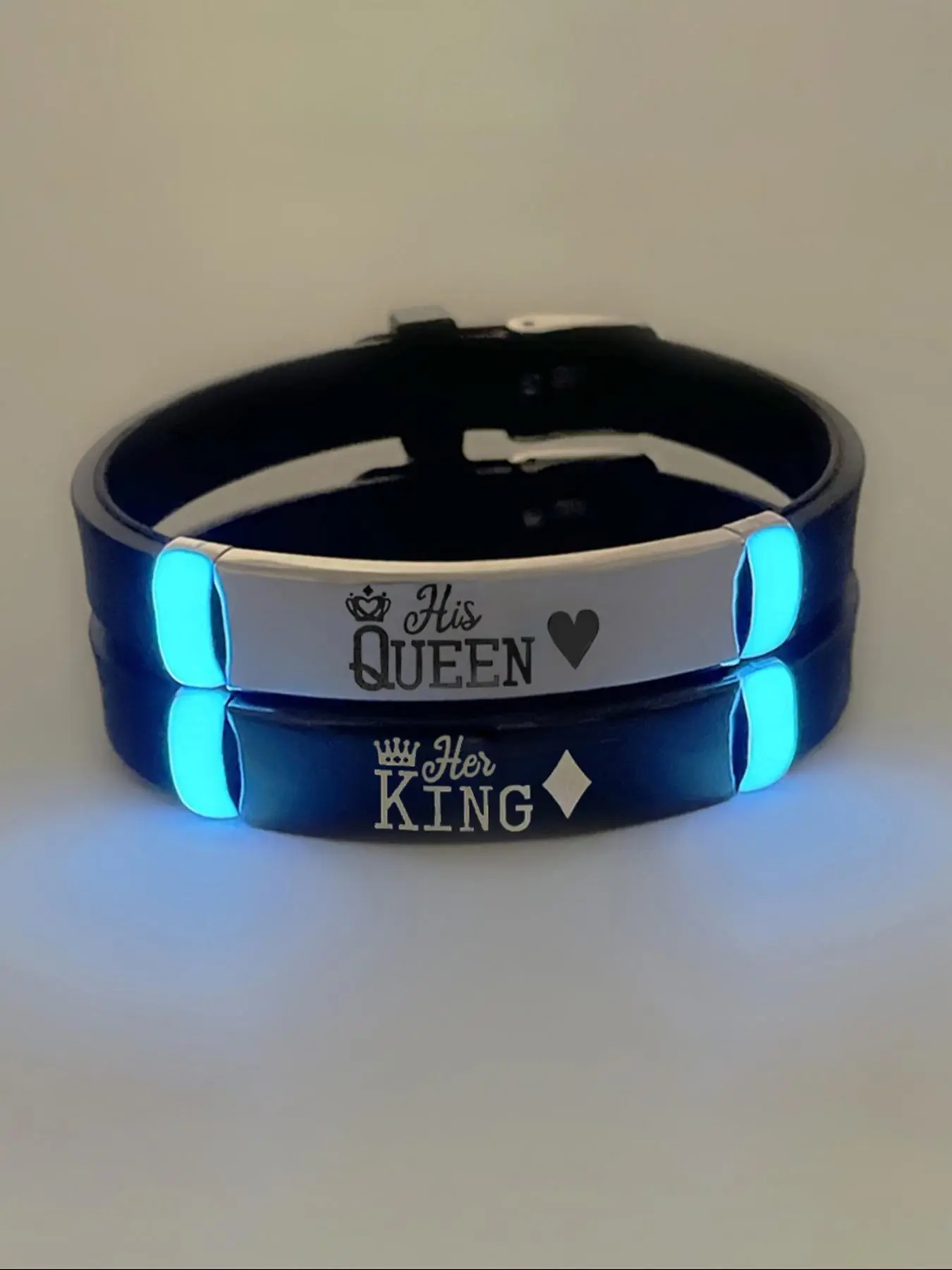 Couple Luminous Bracelets Set, Bracelet Sets, Matching Bracelet, Crown & Letter Pattern Silicone Wristbands, Unisex Stainless Steel Chain, Perfect Gift for Lovers, Heart Shaped Bracelet