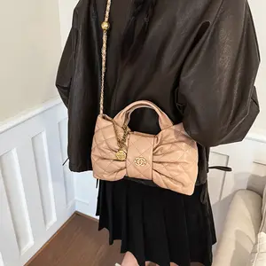 Lightweight Handbag Fashionable Crossbody Bag Women's Shoulder Bag small shoulder bag Casual party chic Handheld bag stylish versatile new fashionable handbag fashionable unique bag commuter crossbody bag Shoulder bag everyday bags