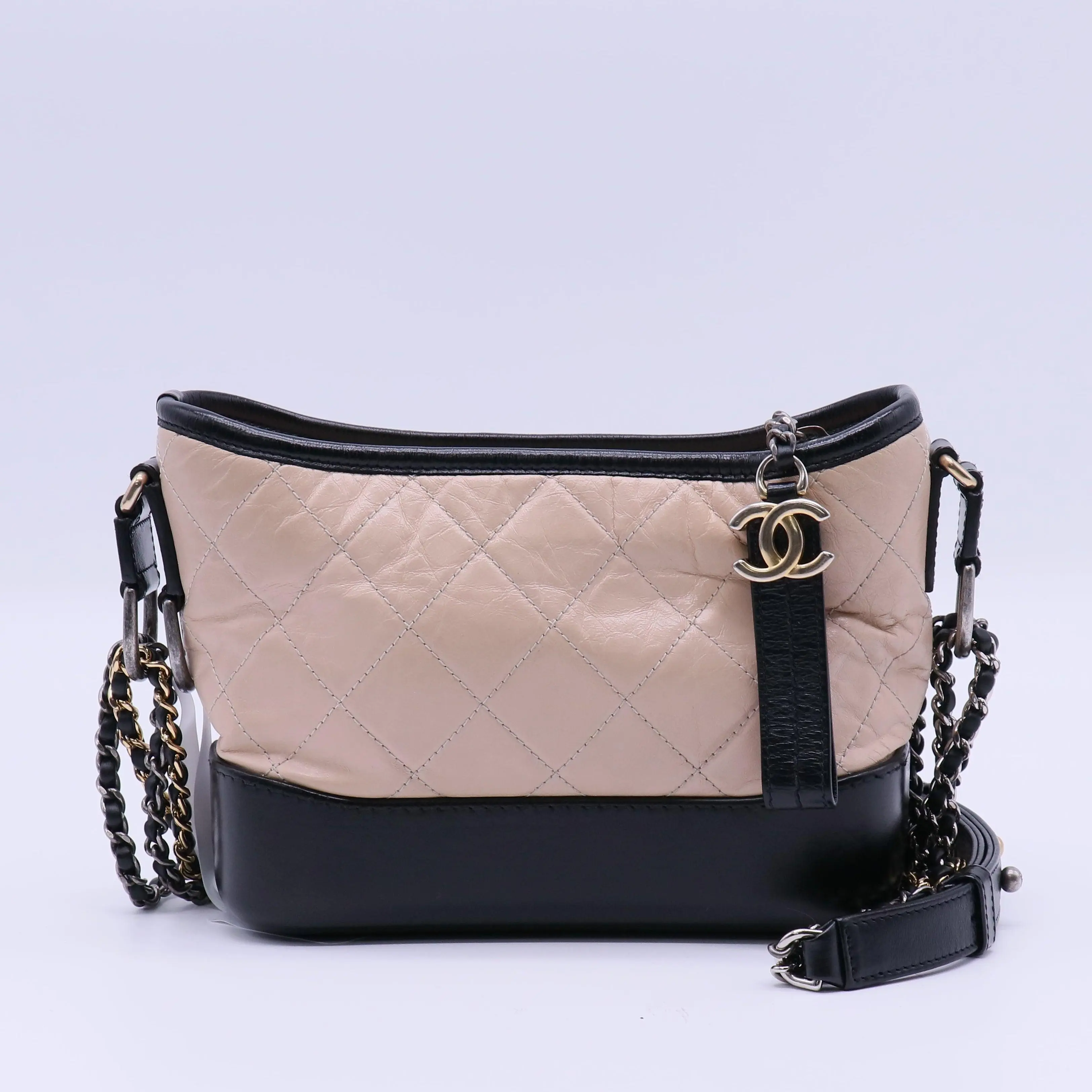 Pre-owned CHANEL Calfskin Shoulder Bags Aged Quilted Small Gabrielle Hobo Beige Black B22029