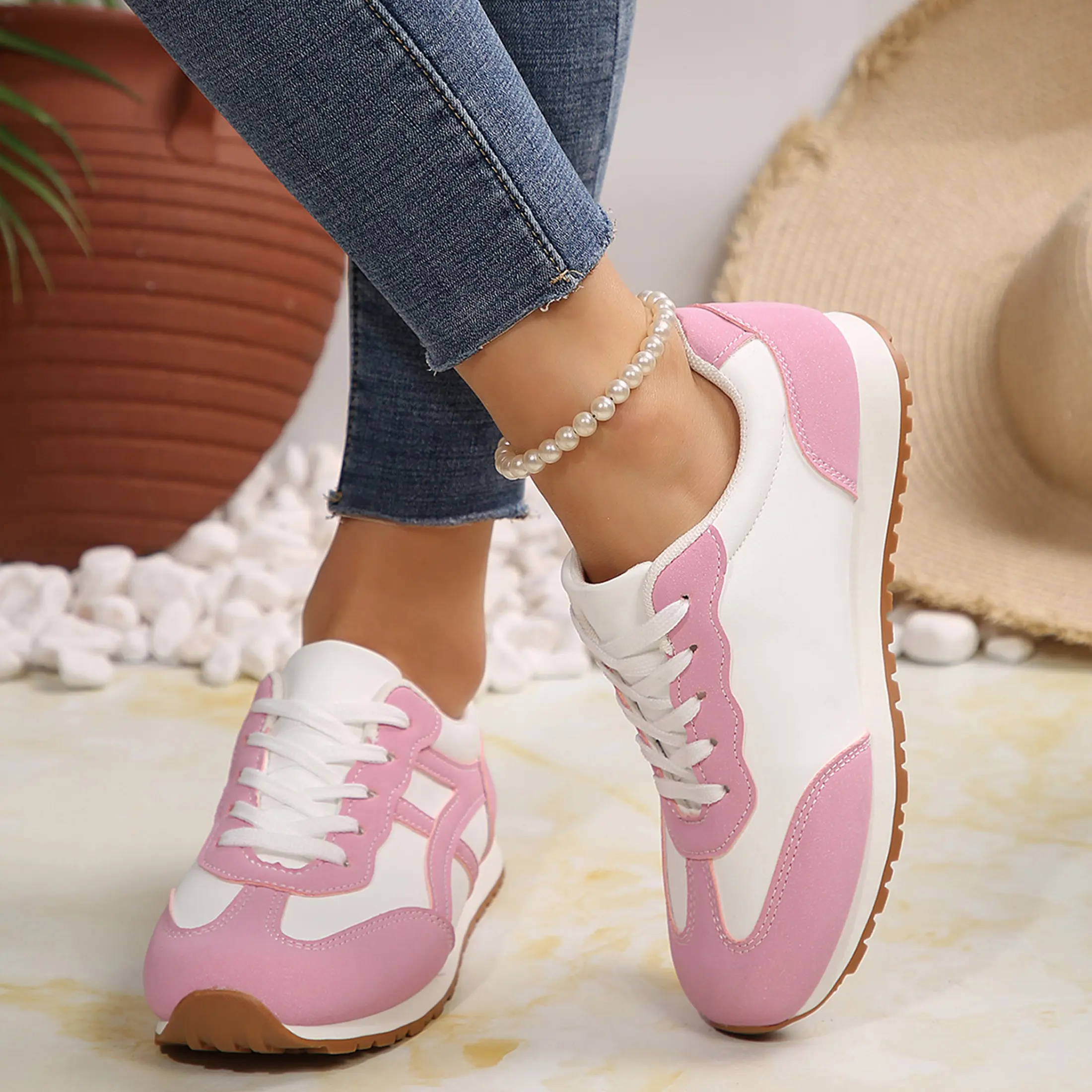Women's Casual Patchwork Color Block Sneakers Non-Slip Round Toe Lace-Up Low-Top Shoes For College And Vacation