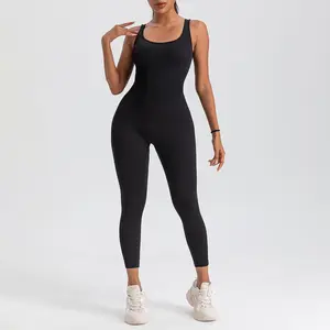 Arsoxy Women's Slim Fit Ribbed Seamless Integrated Hip Lifting Round Neck Exercise Jumpsuit with Tank Top Dance and Fitness Set Outdoor Activity Elastic Sportswear